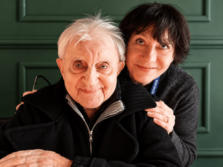 Sonia, volontaria senior nel “bosco di Rogoredo”